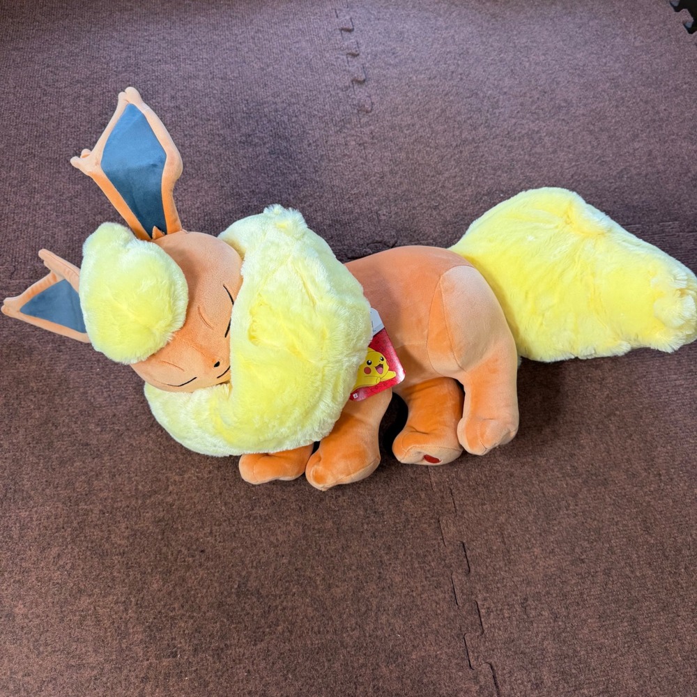 Pokemon Flareon Sleeping Plush‎ Jazwares 23 Inch Stuffed Animal Toy PKW4140 NEW
